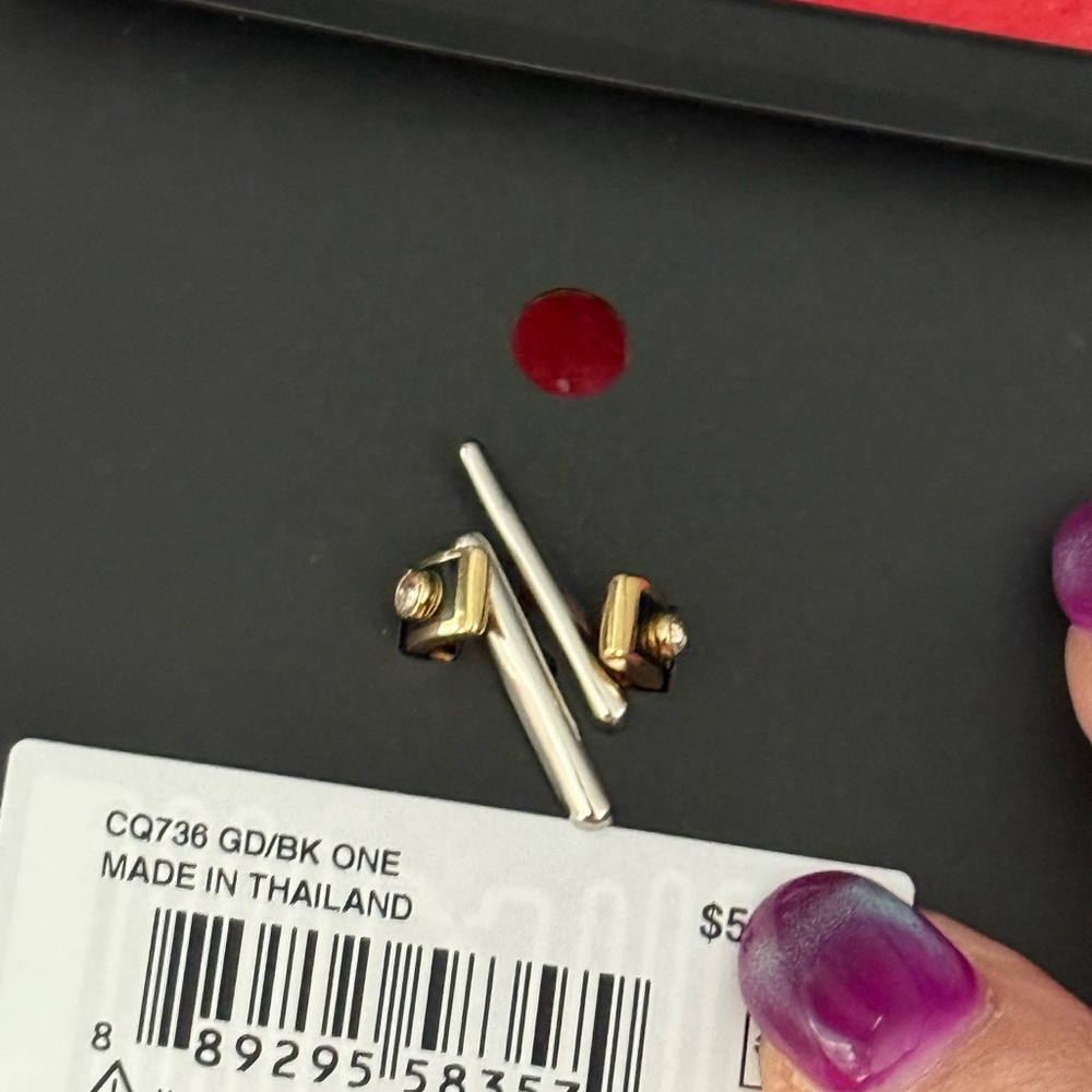 NWT Coach Gold and Black Ear Cuff - Picture 3 of 3